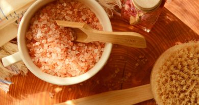 Bath Salt Spa Bath Beauty Body  - omameIS / Pixabay