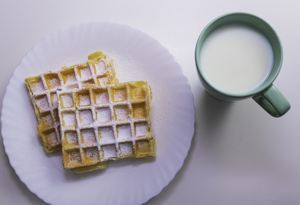 Food Waffle Dessert Breakfast - andriusjuodzevicius / Pixabay