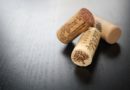 Corks Wine Top Cap Beverage  - MaeHeil / Pixabay