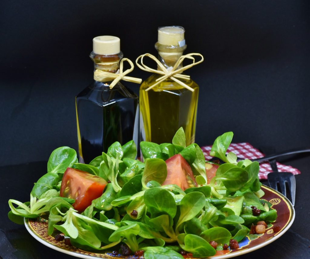 Lamb S Lettuce Arugula Bacon - RitaE / Pixabay