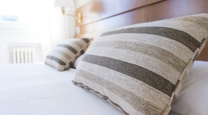 Pillows Bed Bedding Bedroom Sleep  - Free-Photos / Pixabay