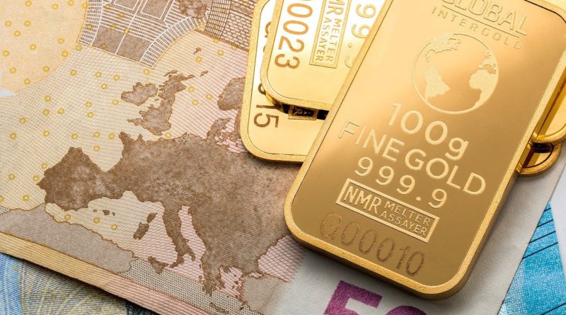 Gold Money Gold Bars Gold Is Money  - hamiltonleen / Pixabay