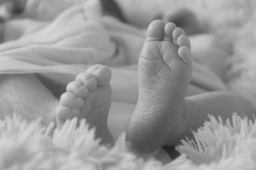 Baby Feet Black And White Infant  - pascalepp / Pixabay