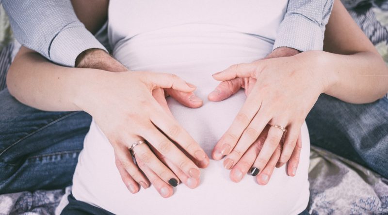 People Baby Belly Birth Bond Care  - freestocks-photos / Pixabay