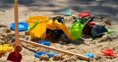 Sandpit Sand Box Toy Sand  - neelam279 / Pixabay