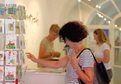 exhibition, visitors of the exhibition, postcards