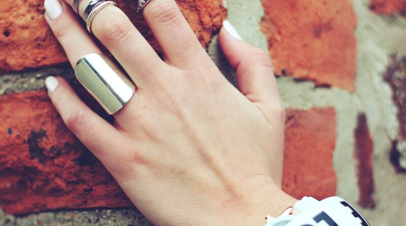 hand, bricks, ring